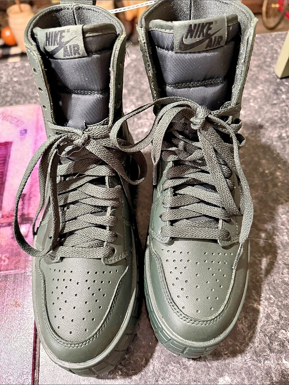 Nike Air Force 1 Mid Boots Green US 6 Like New
